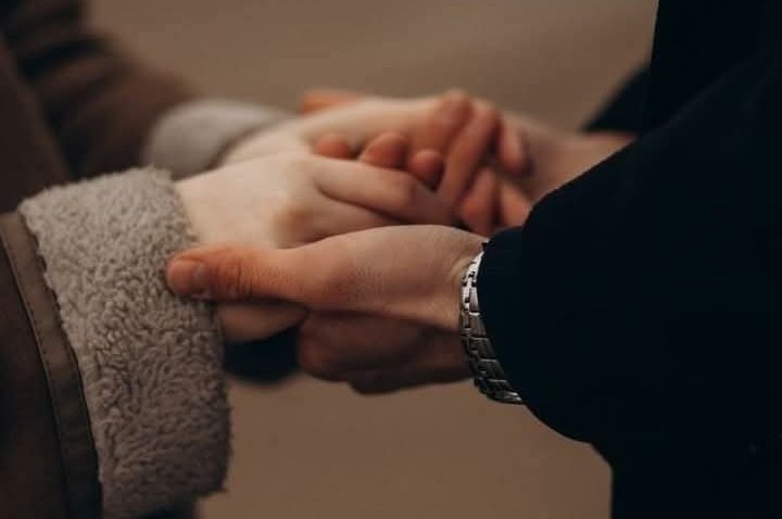 zhrylzvslt's tweet photo. .....
#Yüreğine ♥️ Gireceğiniz 
İnsanlar değil
Duâsına 🤲 düşeceğiniz
İnsanlar seçin.
Zirâ "#Kalpler ♥️
#Allah'ın elindedir "

Dua edenlerimiz çok olsun...🤲 ☝️

#İyiAkşamlar ☕️☕️💃♥️🕺 https://t.co/mlYFqPP3zA