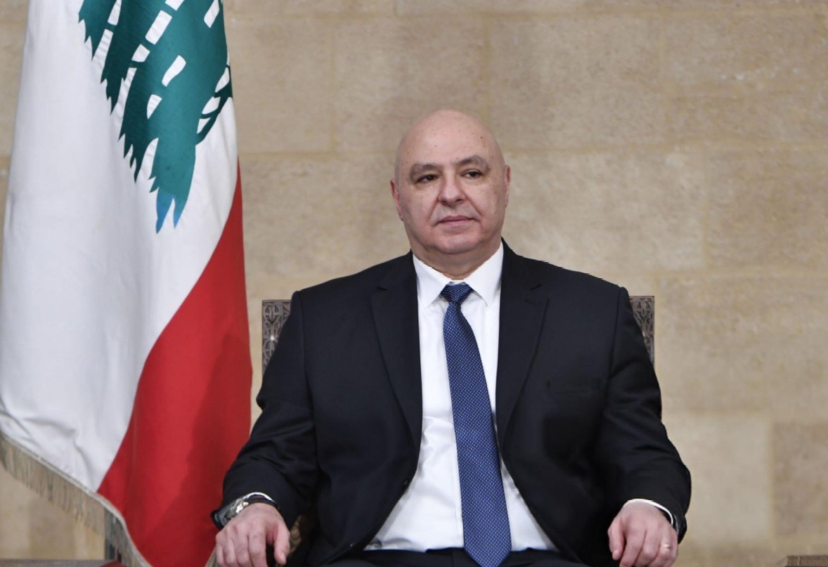 الرئيس اللبناني يرحب باتفاق دولي لدعم الجيش وقوى الأمن الداخلي - عون: المؤتمر الأمريكي-الفرنسي-السعودي خطوة أساسية لتعزيز سيادة لبنان واستقراره وبناء مؤسسات أمنية قوية 