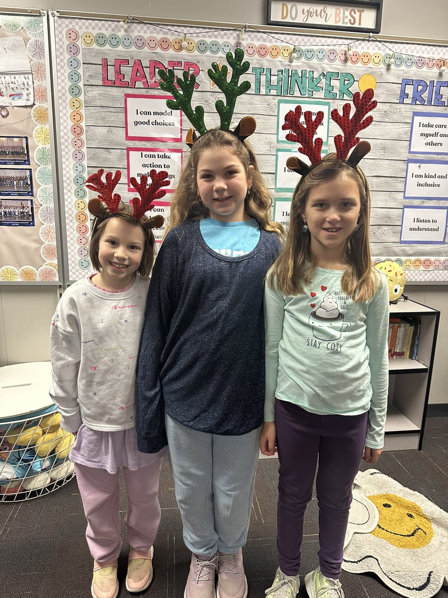 Happy Holidays from our reindeer to yours! 

<a href="/WoParkSharks/">Worthington Park Elementary School</a> #itsworthit