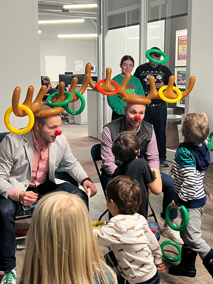 SecurAlarm's tweet image. The Kids of SecurAlarm took over the office and brought all the holiday joy with them! These tiny bursts of festive energy filled our space with pure seasonal magic and we loved having them. Enjoy the adorable moments we captured!

#holidayjoy #officefun #workfamily #holidaymagic