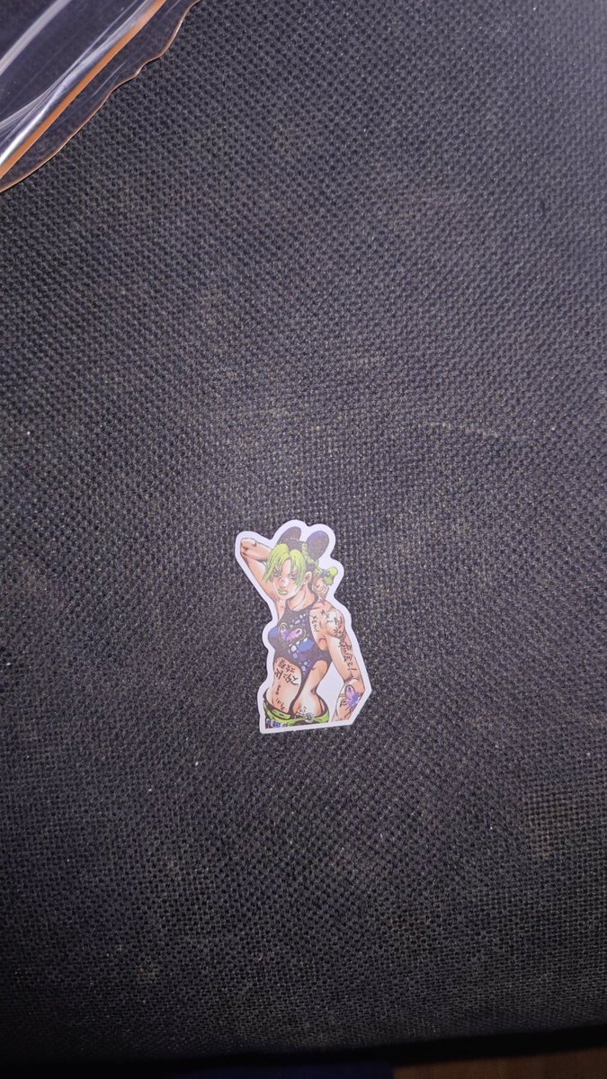 феномен tweet media