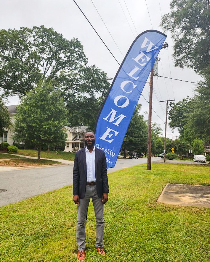 NAMB_SBC's tweet image. Reaching the Nations in North Carolina: Originally from Nigeria, Pastor Femi Oke launched Manna House Church this fall to reach fellow African immigrants with the gospel! 🙌 🌎

🙏 Pray for this new congregation as they gather for their first Christmas service. 

#FueledByAnnie