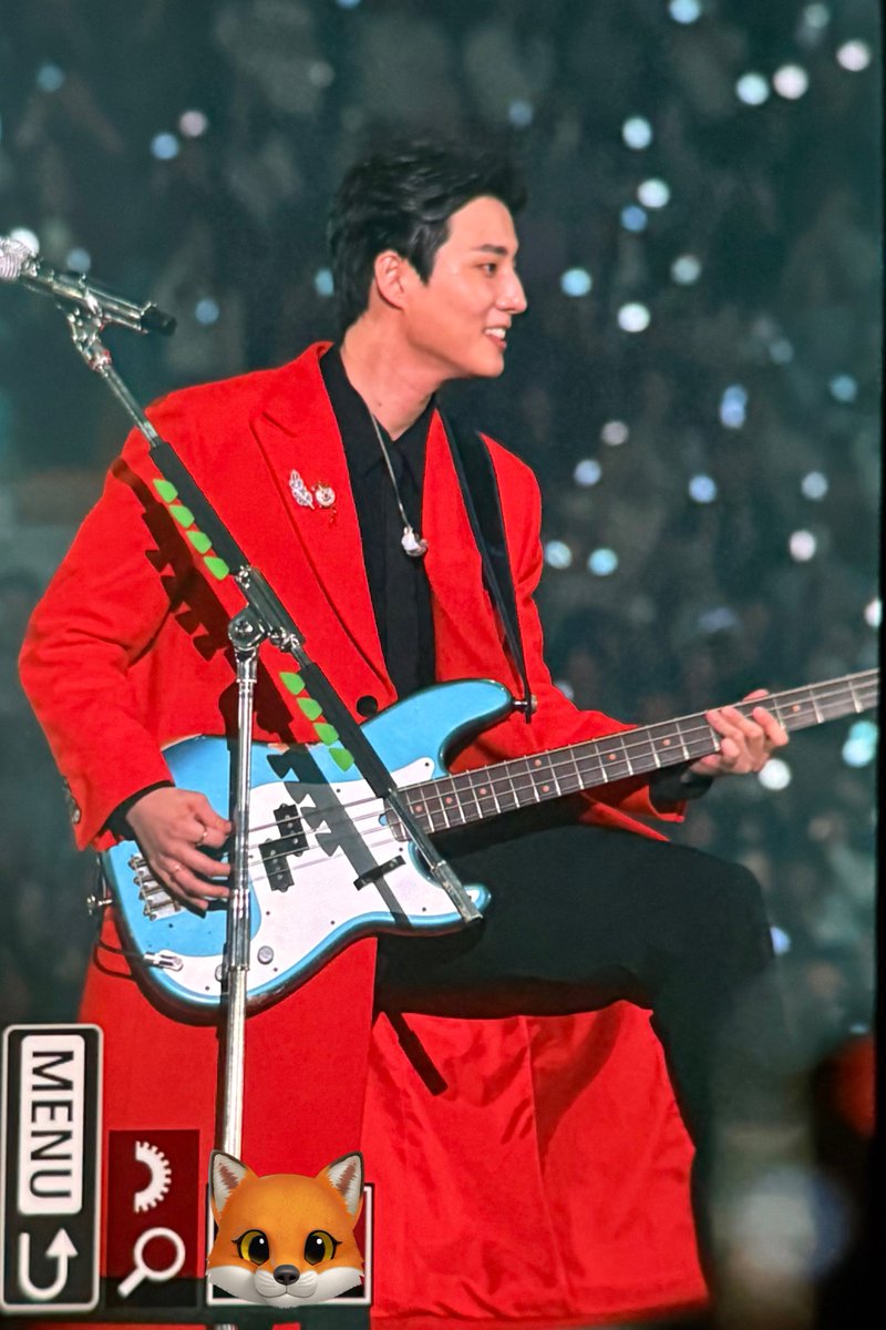 옷 너무 밤티라 
등장하자마자 비명지를뻔햇삼
폭닥니트입혀주지 엉엉
굉장히 느끼한크리스마스가 되벌엿긔