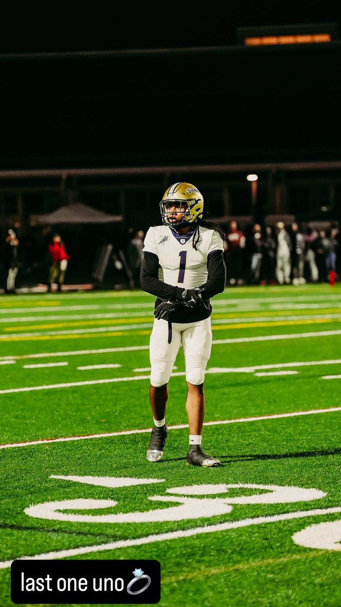 “D1” tweet media