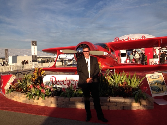 fleetcraft_aero's tweet photo. Here's a throwback to Bill from his Beechcraft days 🛫 https://t.co/qsYF1SOcN1