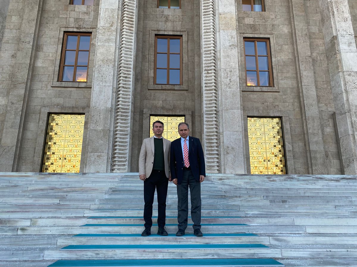 ismailgunes64's tweet photo. 📍 TBMM

Gazi Meclisimizde İl Başkan Yardımcımız İzzet Demir’i misafir ettik.

Nazik ziyaretlerinden dolayı kendisine teşekkür ederim. https://t.co/f42OM6FZHq