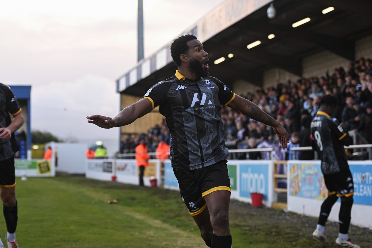 Join us in wishing our talisman <a href="/Ty_marsh/">™</a> a very happy birthday today 🥳

Have a blessed day, a great Christmas tomorrow and a fine goal scoring Boxing Day 😉