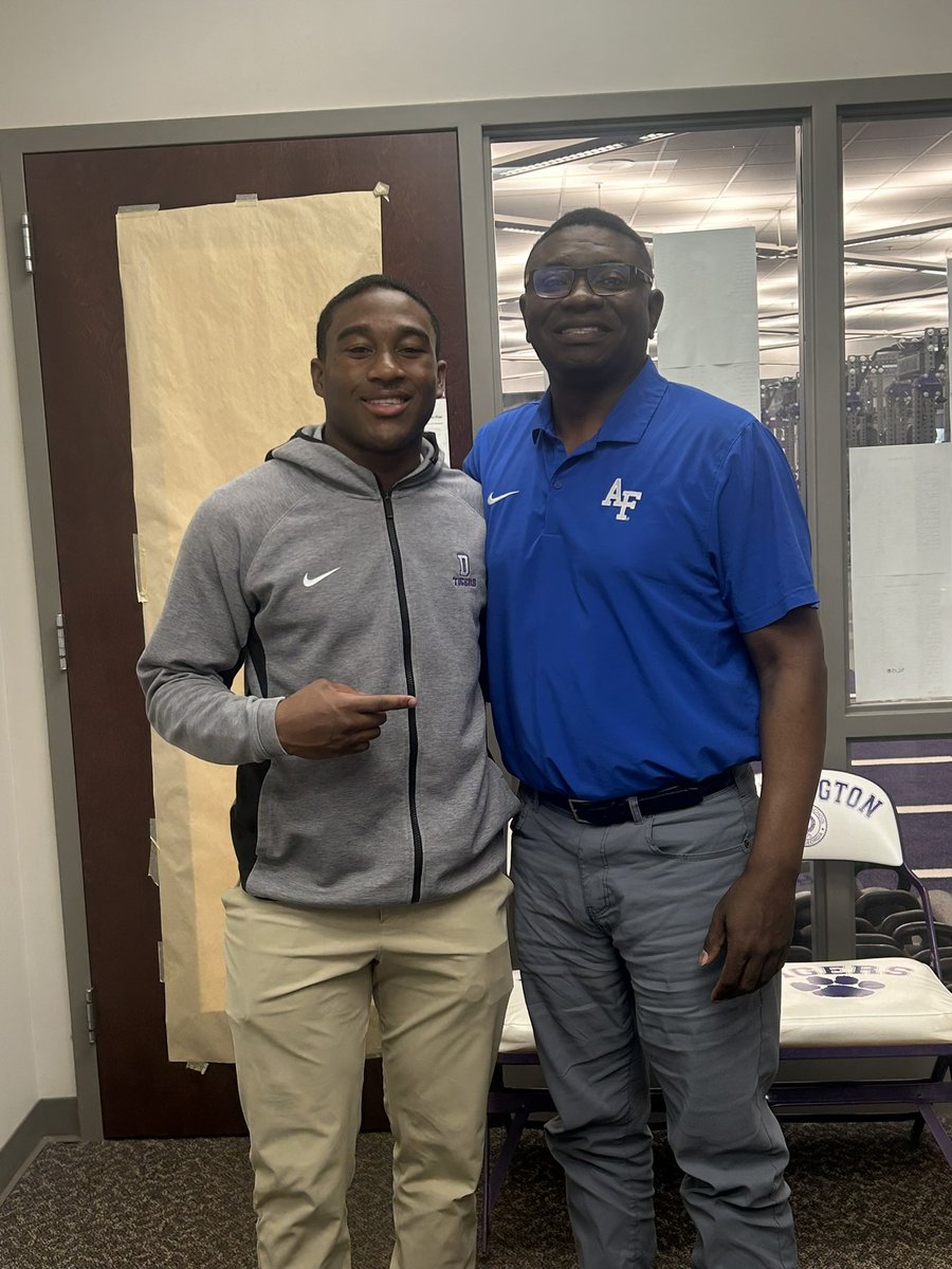 Myles Twyman tweet media