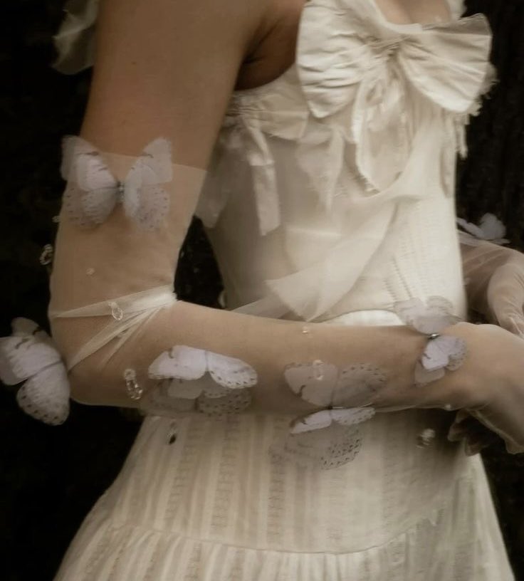 hrstylearchive's tweet image. 𝒜𝓁𝓌𝒶𝓎𝓈 🏹