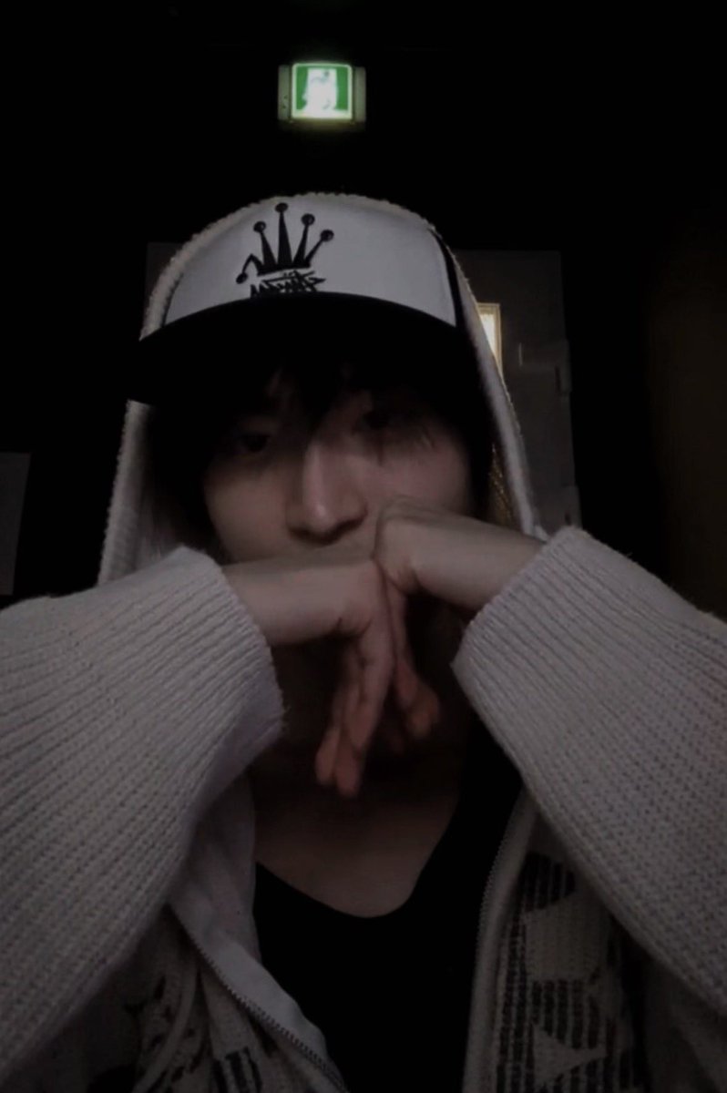 lamplitstudy's tweet image. some  nights  ask  for  nothing  more  than  presence.  a  quiet  seat,  an  unspoken  understanding,  and  time  moving  a  little  slower  than  usual.