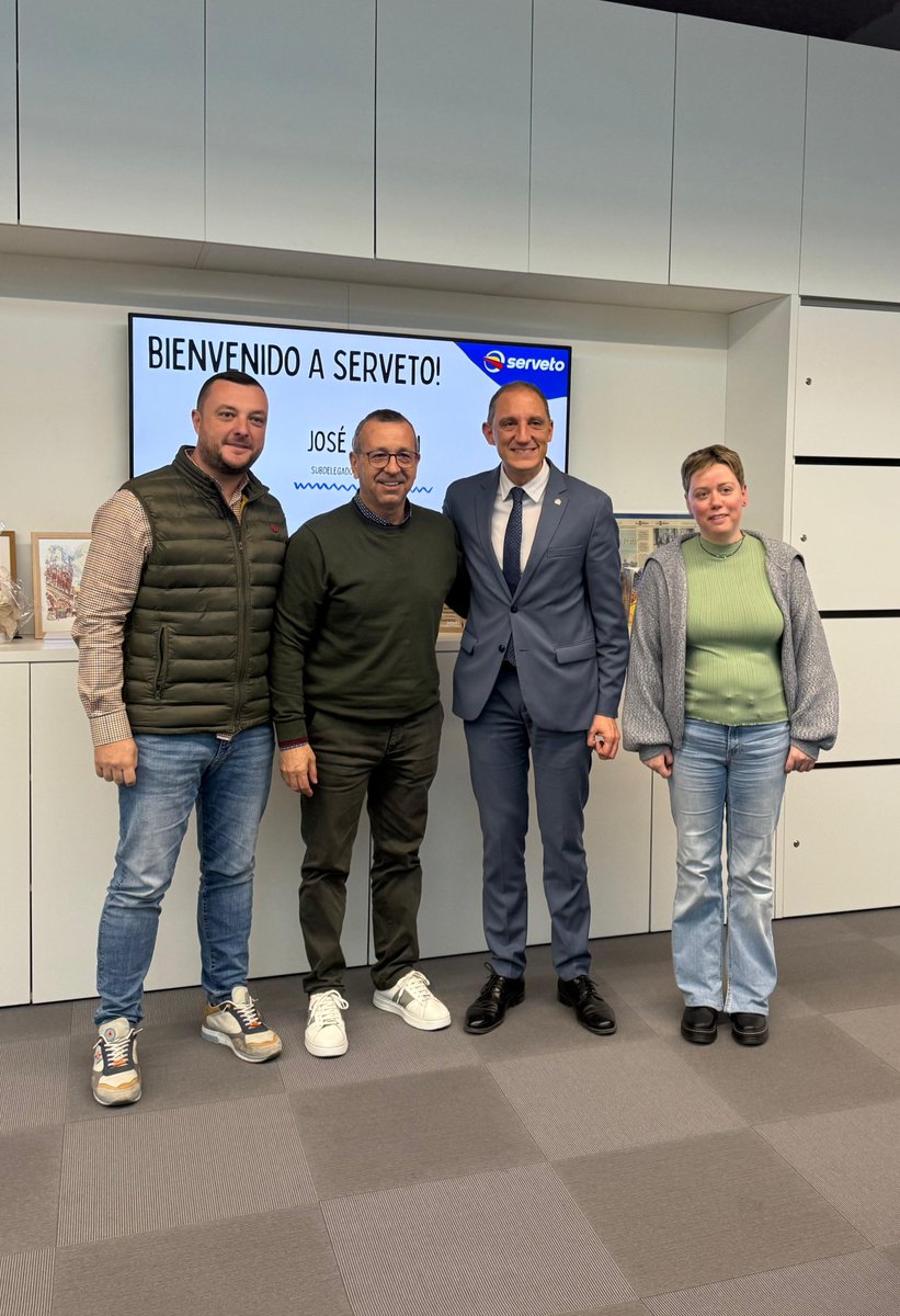 jose_crespin's tweet photo. La logística també construeix el seu futur. 

Visito Serveto, un referent en el món de la logística que aporta innovació, eficiència i compromís per impulsar un transport més modern, competitiu i sostenible. https://t.co/eTfBvA1T7g