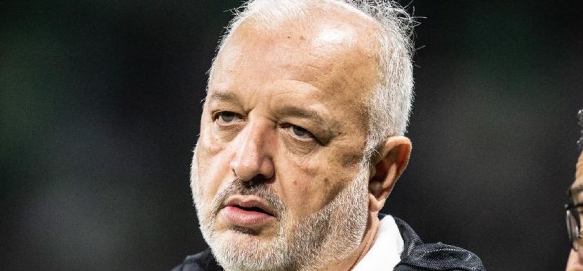 saopaulovisao's tweet image. Esse aqui saiu do cargo de diretor, foi dar 500 entrevistas trazendo solução pra todos os problemas do São Paulo (como se não tivesse participado deles nos últimos anos), e ontem votou a favor do orçamento ABSURDO pra 2026 da gestão Casares. 

Não esqueçam dele. 

Corja.