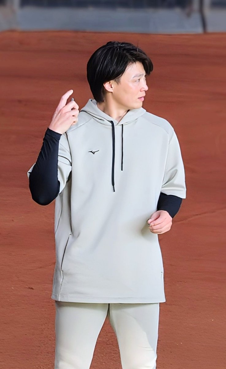 合間にシュッ どんな香り～(˘͈ᵕ ˘͈ *) #山﨑福也