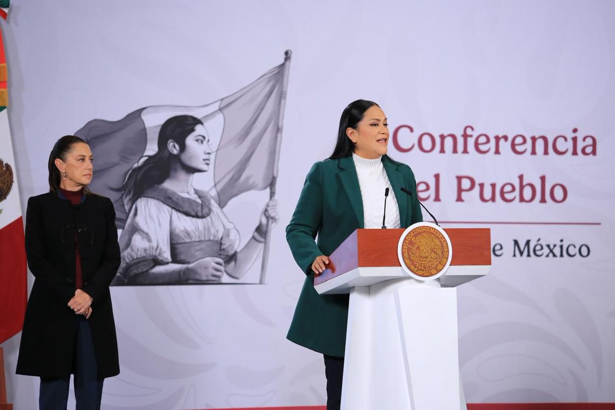 En la #MañaneraDelPueblo, junto a la presidenta <a href="/Claudiashein/">Claudia Sheinbaum Pardo</a>, expuse las diferencias entre la política de bienestar de la 4ª Transformación y los programas sociales del régimen neoliberal.

Con visión humanista y bajo el principio de que por el bien de todos, primero los pobres,