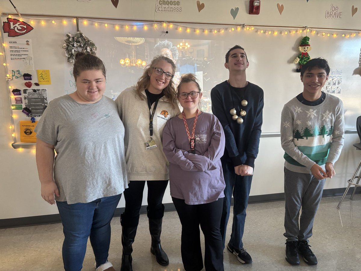 FZE AP Hullinger tweet media