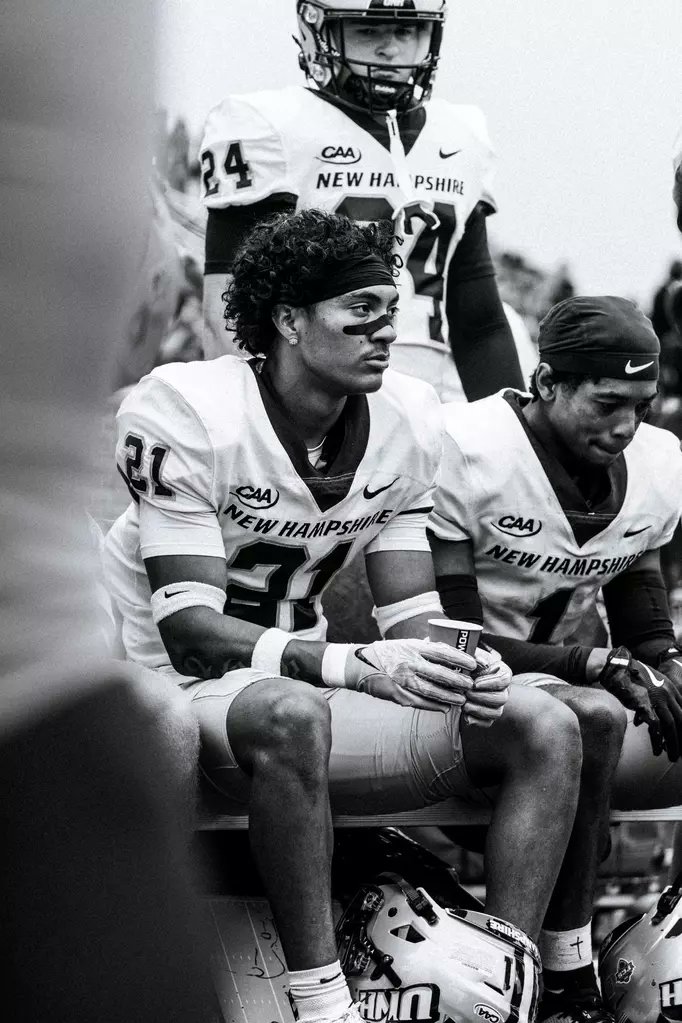 CamMellor's tweet photo. Lowest passer rating when targeted, CAA CBs in 2025:

Sean Webb, New Hampshire: 45.8
Liam Lindo, Bryant: 46.3
Ayden Martin, Monmouth: 49.8
Zahmir Dawud, Villanova: 55.1
Kelby Hampton, New Hampshire: 56.8
Cam Johnson, Stony Brook: 60.8
Jalen Jones, William & Mary: 67.1
Vincent Nwachi, Maine: 67.9
Aaron Harris, North Carolina A&T: 68.5
Zeroun Skinner, New Hampshire: 69.5

(📸: @UNH_Football)
*min. 120 snaps in coverage, data via TruMedia/PFF