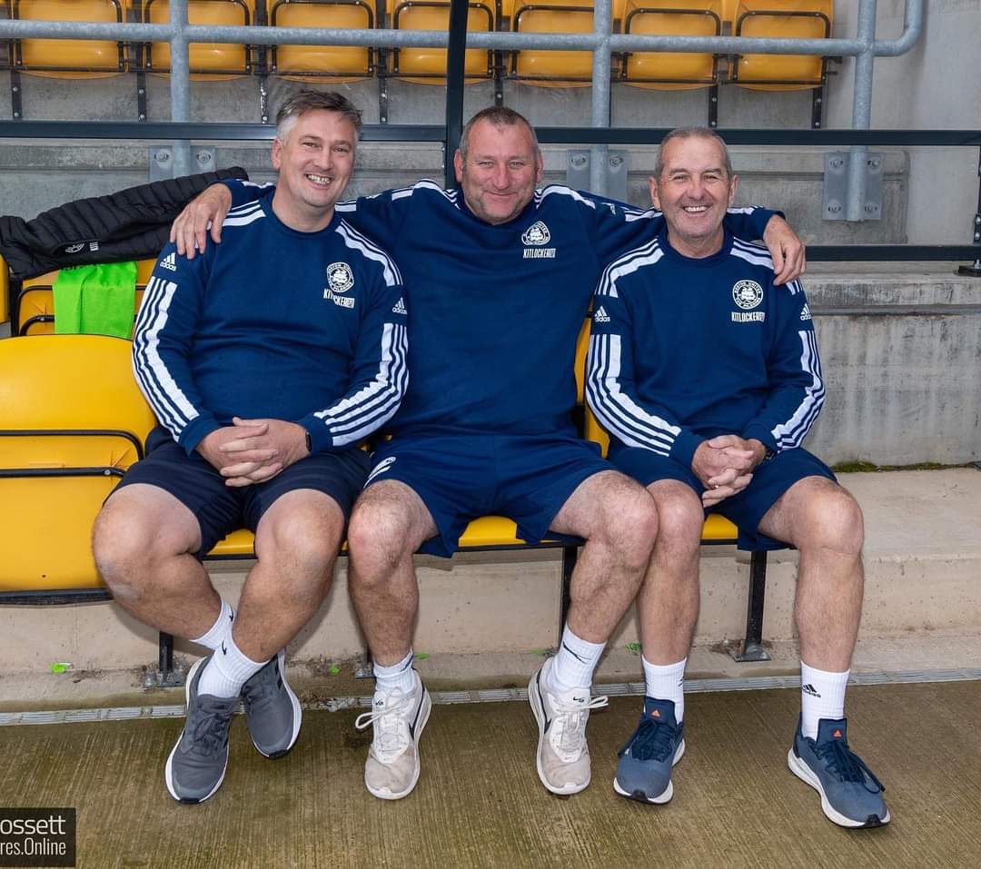 jim_portas's tweet photo. Pitch ready for tomorrows early kick off @bostonunited @OfficialShots, first match prep since the sad news of Alex's passing, always came to help get pitch ready, lump in my throat I must say and I will always miss his humour, stories and swearing, fly high my friend ⚽️⚽️💔💔 https://t.co/4GEqLy9Z5C
