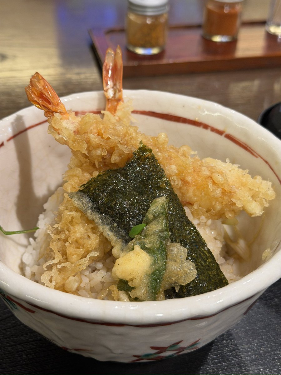 夜に蕎麦屋に行った時には蕎麦が終わっており、うどんか丼ものしかないと言われてしまうものだ、ハサウェイ