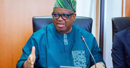 Reuben Abati tweet media