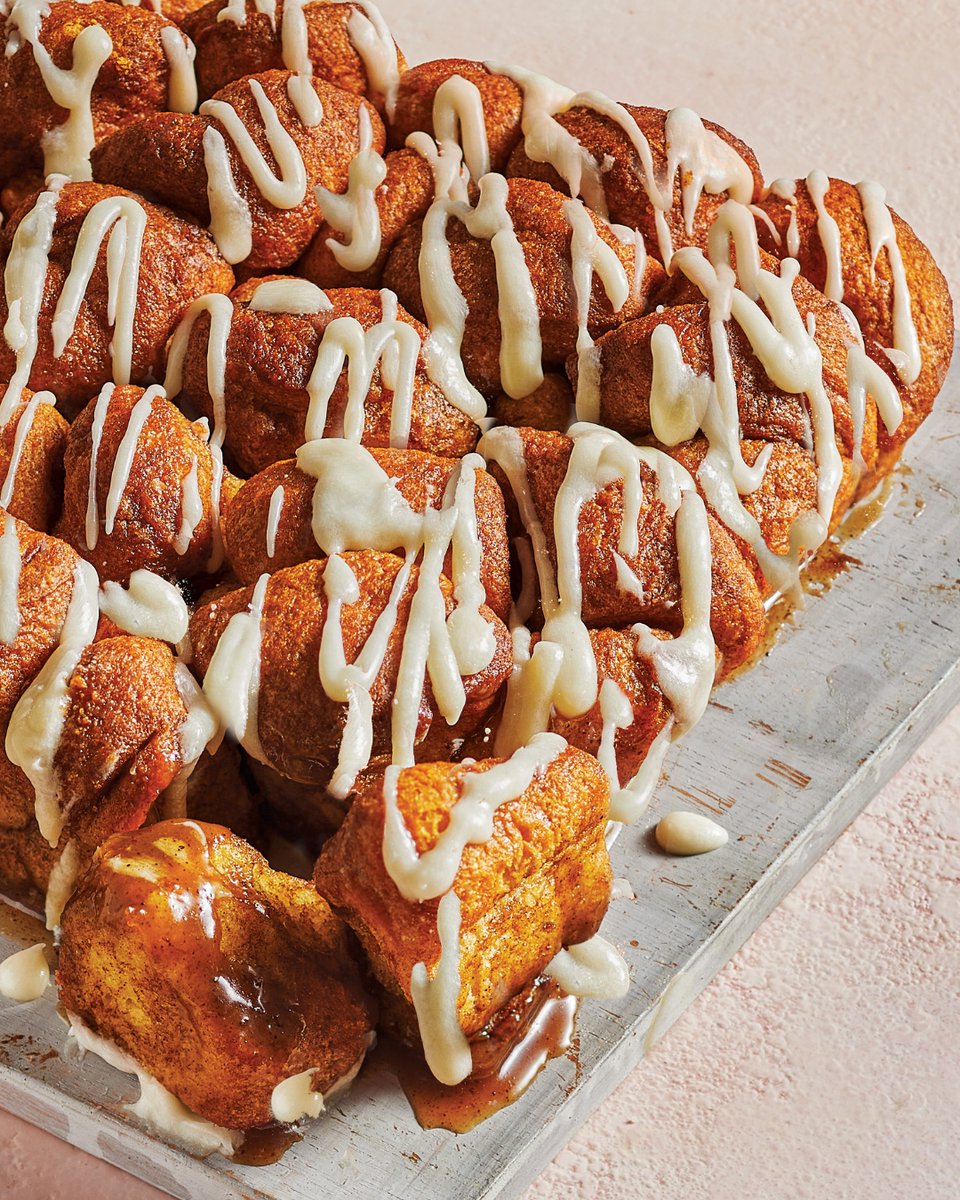 Idée pour le brunch : Des plus moelleux, notre Pain brioché partage à la cannelle est prêt à simplement chauffer et servir. ꩜🤏

Un vrai régal à chaque bouchée.

Simplifiez vos préparatifs des Fêtes > ow.ly/Yav650XMaeP