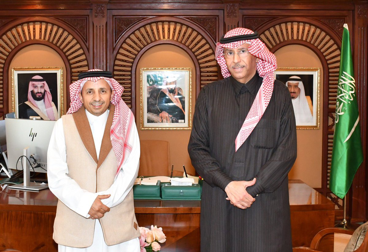 SAMIOALSALEH's tweet image. أحر التهاني لزميلي سعادة السفير / سعود بن مشبب آل مساعد @saud999sعلى الثقة الملكية الغالية ، بتعيينه سفيراً لخادم الحرمين الشريفين في #سيراليون.