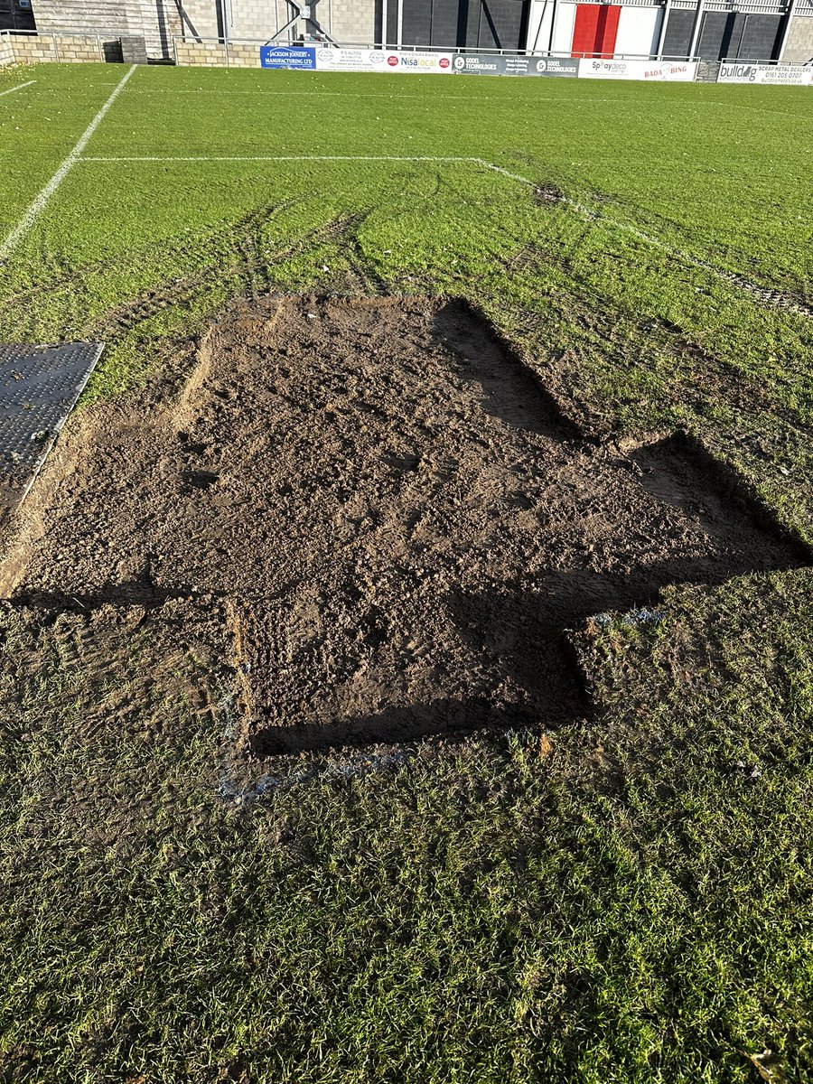 NwPitch's tweet photo. Plenty of work done to get pitch ready for tomorrow, problem area at one end had a temporary fix for the winter, cut &amp; mark in morning and we are good to go. @FCUnitedMcr v @LancasterCityFC @NorthernPremLge https://t.co/VC3mDmhK67