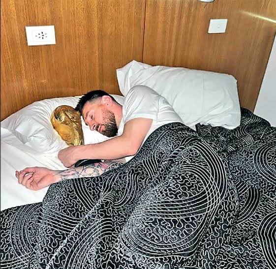 daweed_004's tweet image. Nguvu mstuni mjini akili