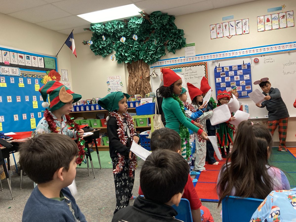 Anne Clark tweet media