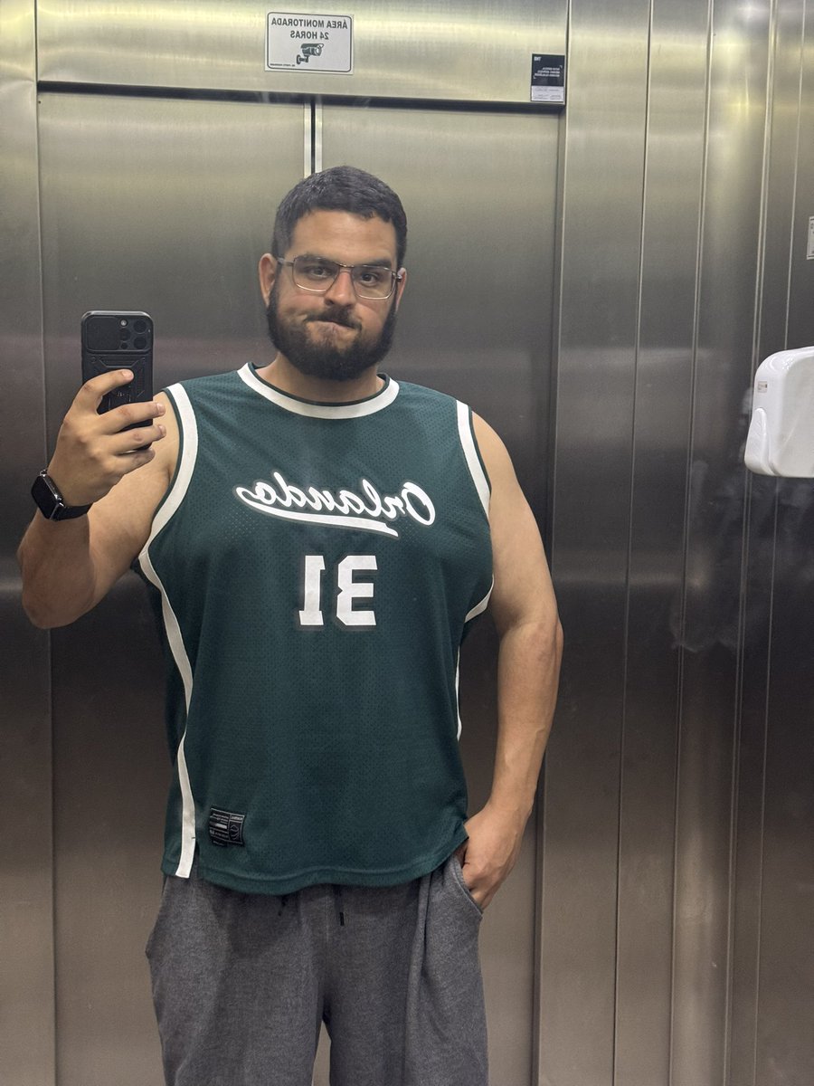 gregurso's tweet photo. Bom dia https://t.co/BmgckKub0J