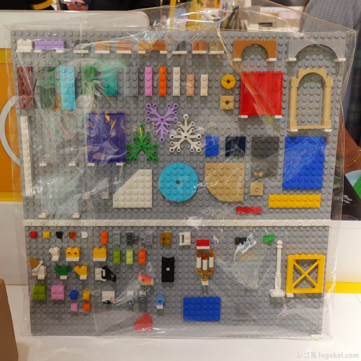 LEGOJAPAN's tweet photo. 凸 週末にレゴ ルーデンスを観に行かれる方へオススメ。
会場から地下1Fへ出てスグの、東京駅一番街のレゴストア東京駅店もお忘れなく。
<店舗ページ>
https://t.co/Ga3pFlXk9g
#レゴストア #レゴ #LEGO #ピックアブリック #LEGO_PaB #PickABrick https://t.co/59MyC0zX5Z