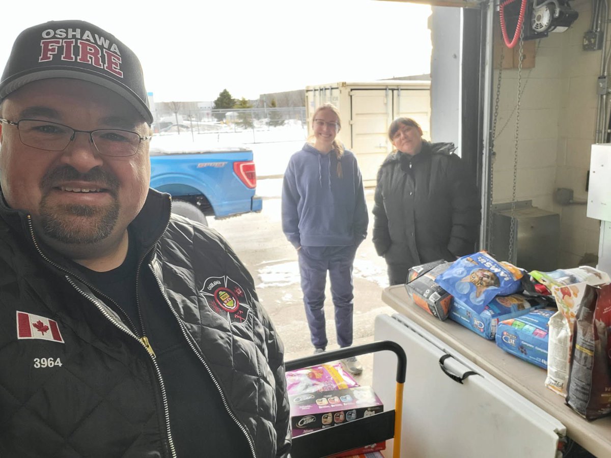 Oshawa Fire Fighters tweet media