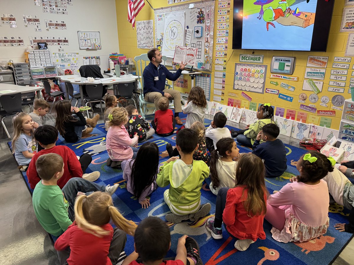 A big THANK YOU goes out to Mrs. Levi’s and her kindergarten class at <a href="/ctetigers/">Cumberland Trace ES</a> !  I was invited to read How the Grinch Stole Christmas as one of their surprise guest readers and we had a blast. Merry Christmas!!