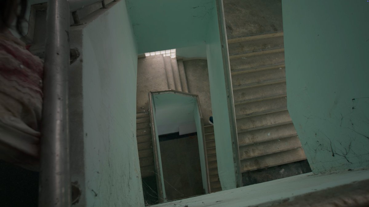 GoddessBlessTH's tweet image. 🩸🪓 เข้าไปจะเจอสถานที่สวยแบบนี้ และมีคนมาต้อนรับทันทีที่ก้าวขาเข้าไป! 👹☠️ 
🩸🪓 As soon as you step inside, you’ll discover this beautiful place and get an immediate welcome! 👹☠️

SINGSA LATAI EP8

#สิงสาลาตายEP8