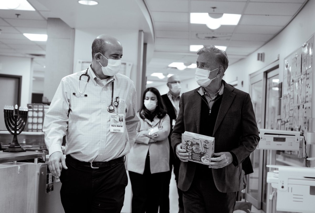 GovNedLamont's tweet image. As we celebrate the holiday season, I’m reminded of the people and places that make Connecticut so incredible. 

We’ll continue to show up for all our residents, especially those in times of need. That commitment will not waver 🤝 #connecticut #ct #holidays