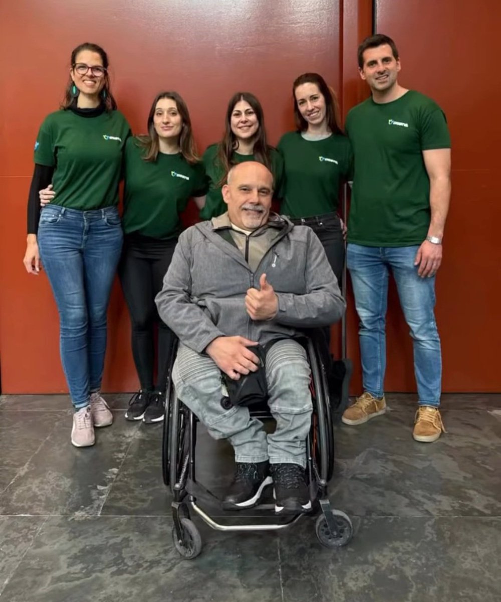 validovalencia's tweet image. Equipazo en @codifiva_org!

Que paséis buenas Navidades!

🔝😉👍