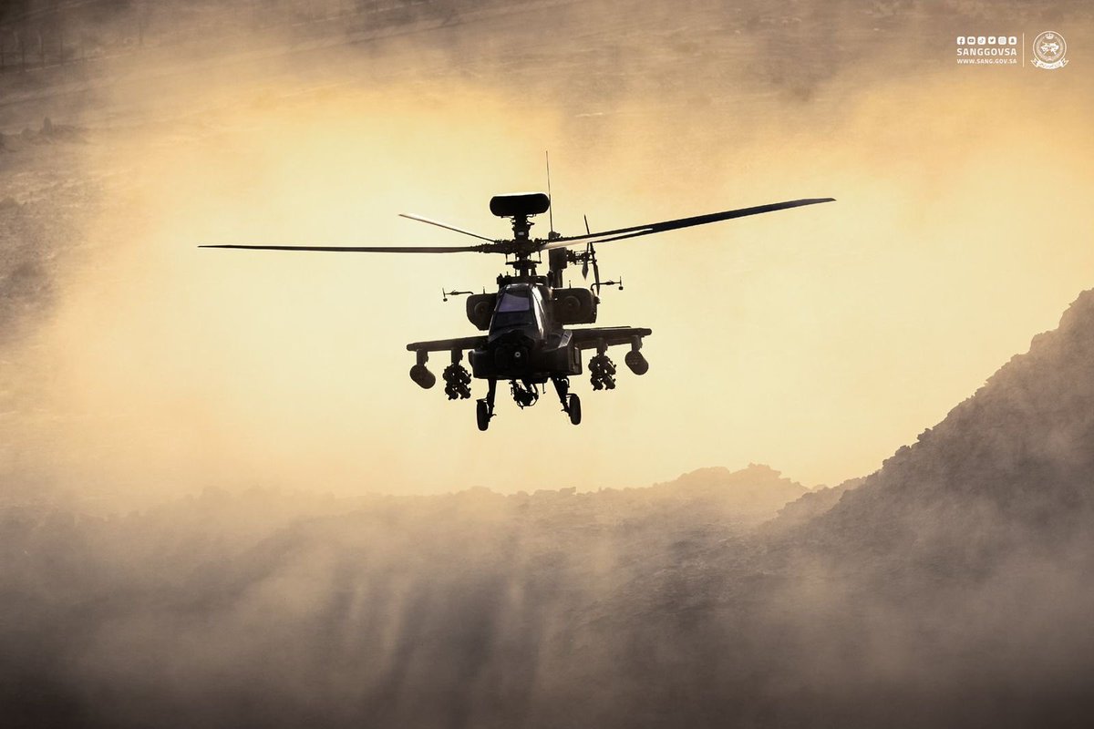 اللهم احفظ جنودنا المرابطين بحفظك
وانصرهم وردهم إلى أهلهم سالمين
واجزهم عن دفاعهم ويقظتهم خير الجزاء.. 

اللهم احفظ والدينا وأزواجنا وأولادنا
واشف مرضانا وارحم موتانا
واجعل بلادنا آمنة مطمئنة 🇸🇦🙏🏼