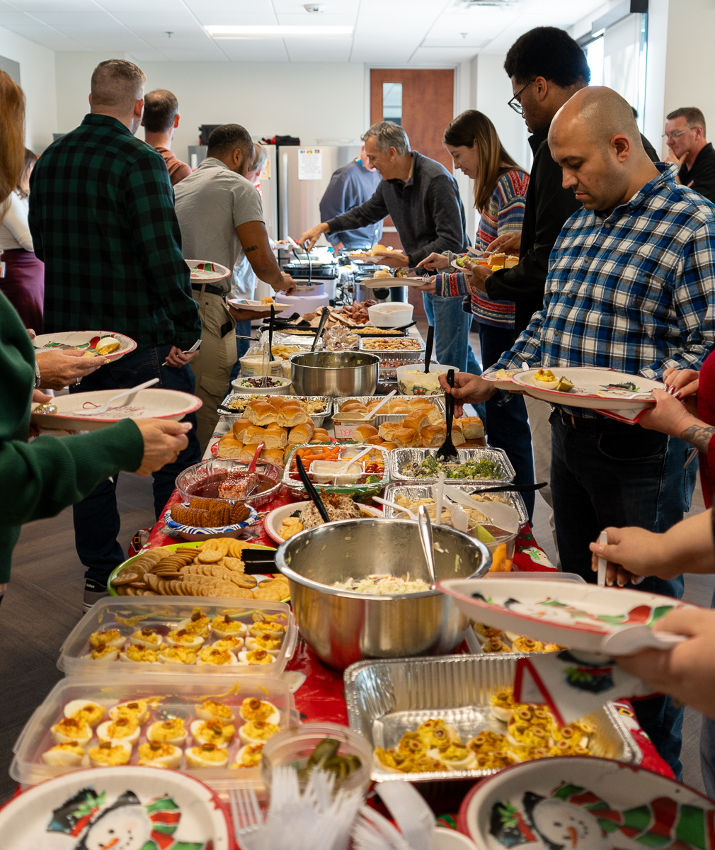 Our employees were in the festive spirit for our monthly Banner Day! 🎄 

We celebrated employee anniversaries, welcomed new employees, and had a tasty potluck lunch. Special thanks to the team who organized, set up, and cleaned up after our annual event!

 #OfficeFestivities