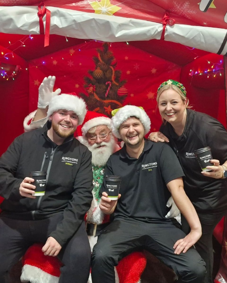 Ringtons's tweet image. That's our baskets done for another year. Thanks to everyone who’s made it a meaningful one for us. We can’t wait to see you all again from the 5th of Jan.

Until then, our team will be working right up until 12:30pm on Christmas Eve so if you need anything - we're here!