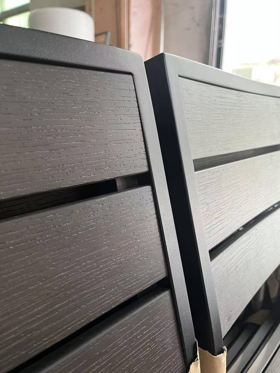 rachelchow36415's tweet image. Seamless. Sturdy. Timeless. The moment you notice these details, you know it’s a ZP Seating piece. #zpseating #outdoorfurniture #commercialseating #sturdyquality #furnituredetails #restaurantfurniture