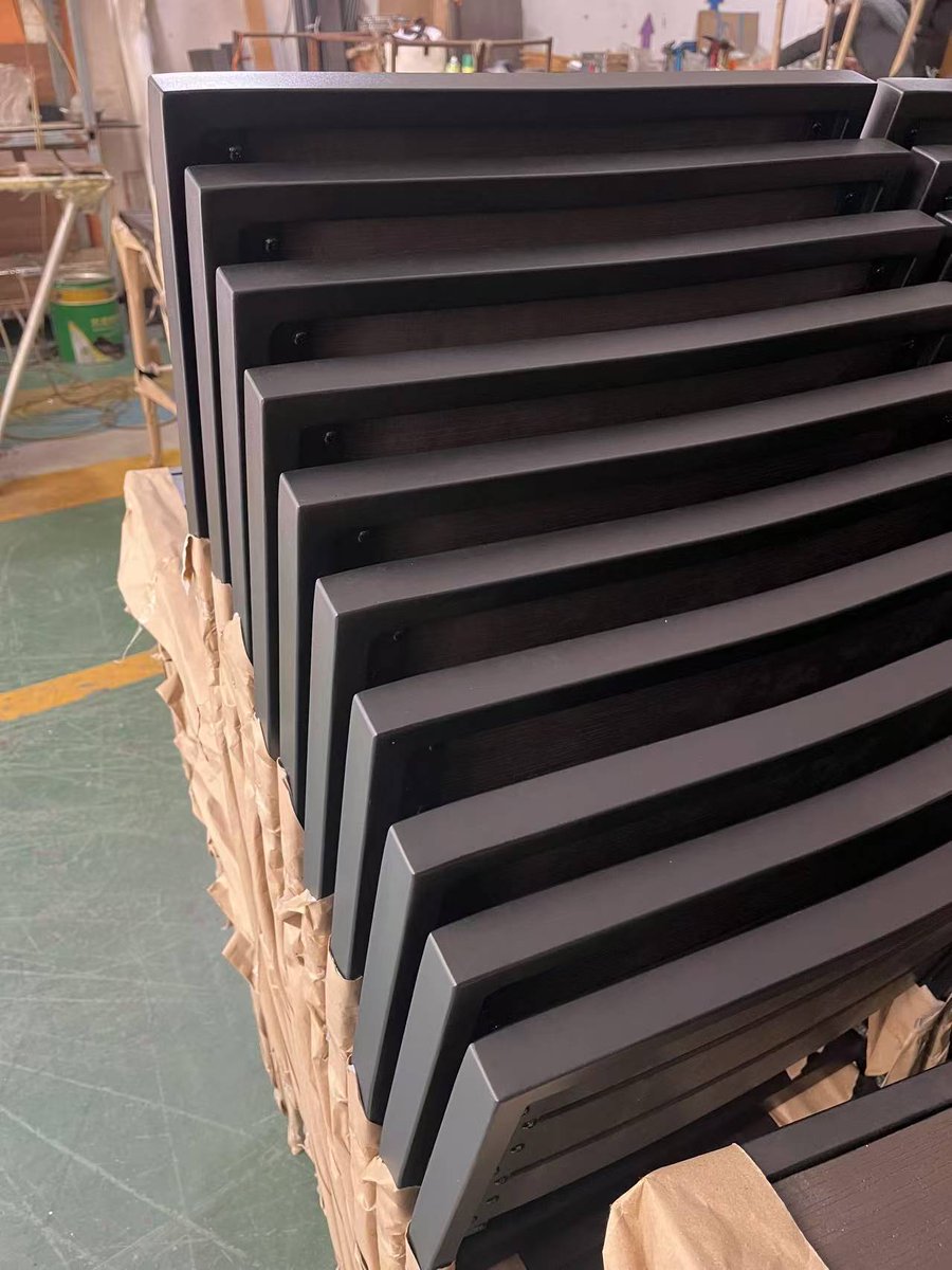 rachelchow36415's tweet image. Seamless. Sturdy. Timeless. The moment you notice these details, you know it’s a ZP Seating piece. #zpseating #outdoorfurniture #commercialseating #sturdyquality #furnituredetails #restaurantfurniture