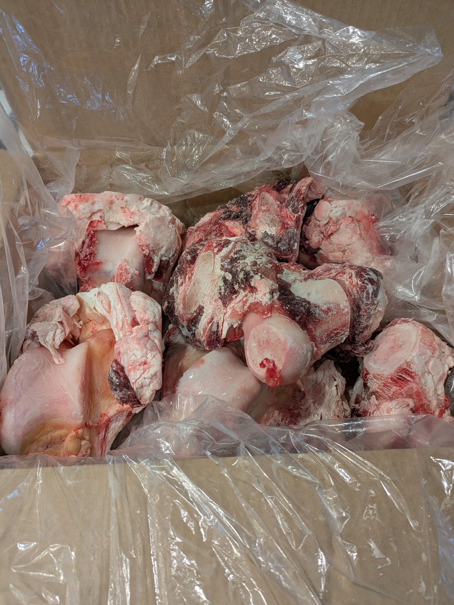 First product samples finally in

Kudos to anyone who can tell me what this is lol