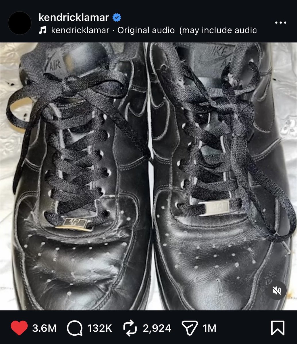 WhoopingFeet's tweet image. Glasses Malone shoutouts Kendrick Lamar for his song  “Watch The Party Die”

“S/O to the young homie he a prophet”

“We are truly watching the party die, that party &amp;amp; all these people yall was partying with for the past 15 years”