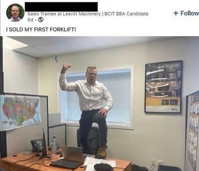 LinkedIn Lunatics tweet media