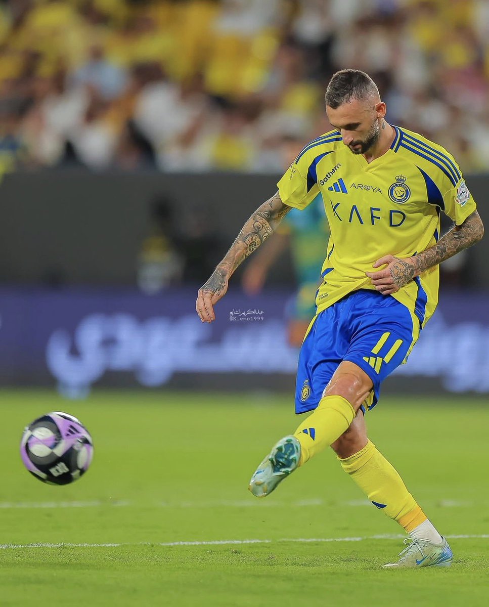 Grntx7's tweet image. 🚨📊— مارسيلو بروزوفيتش هو اكثر لاعب في نادي #النصر استقبالاً لتمريرات — استقبل 318 تمريرة 👏🏻💛