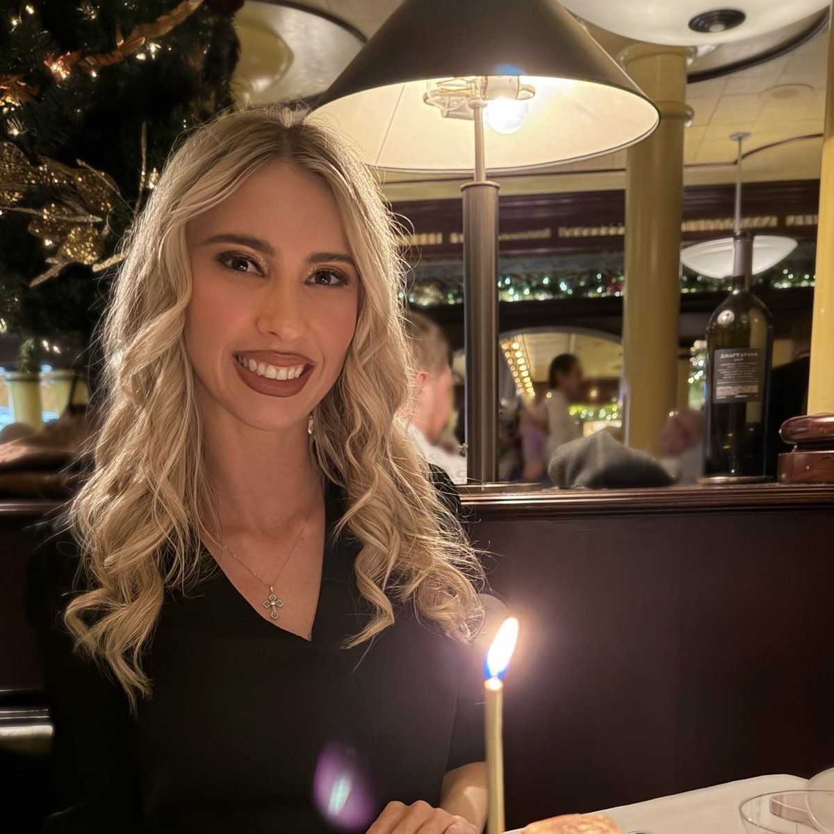 scottmichaelj's tweet photo. Had an amazing day with BAE on her Birthday. From a relaxing #Spa day with massages @RitzCarlton then a wonderful dinner @PappasBros - Couldn’t have had a better day! Happy Birthday my love 💕 https://t.co/QhzqxufaXG