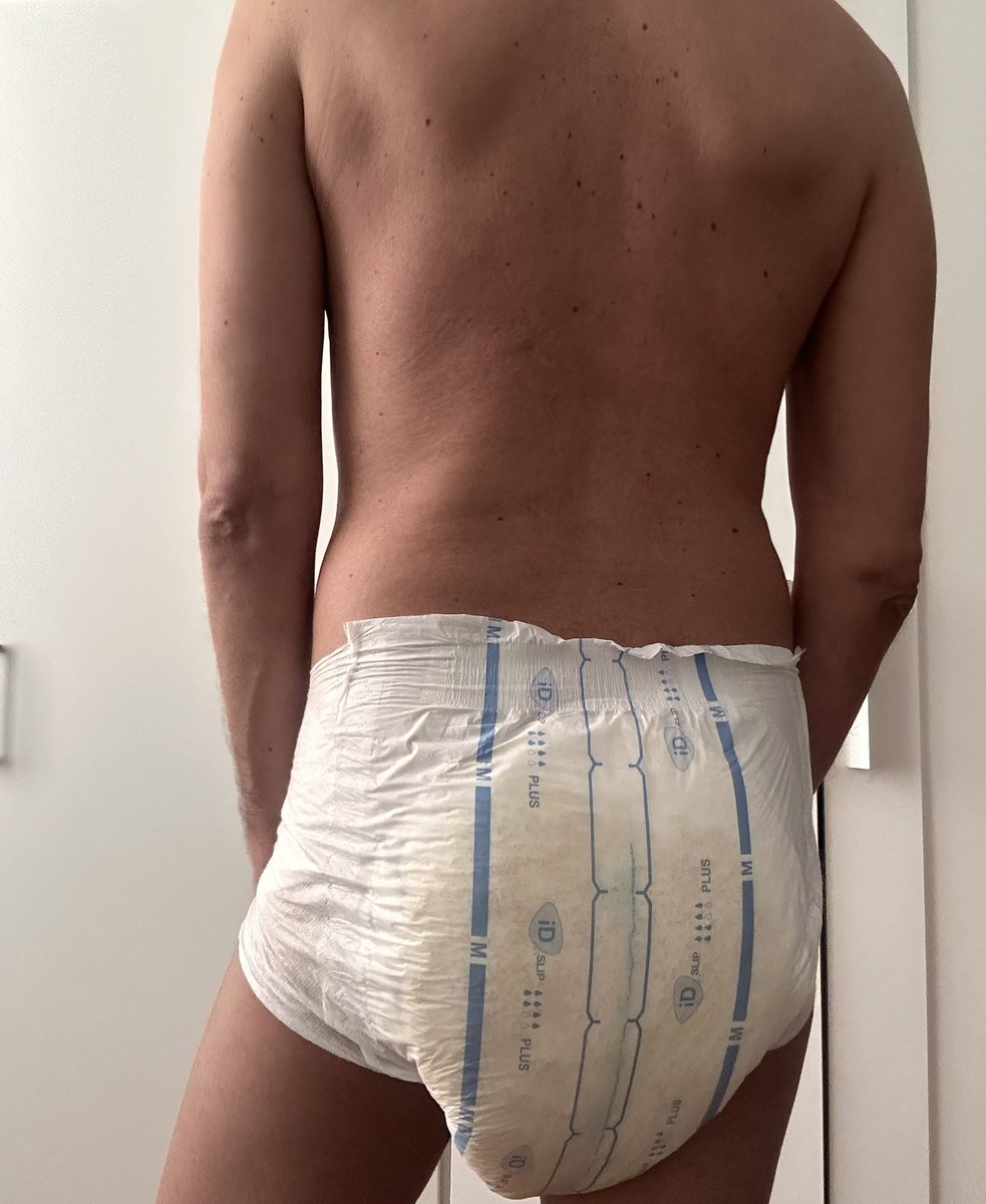 diapergalicia's tweet photo. Feeling old or young? 🤔💦 #abdlroutine #abdl #diaperlover #diapergay #diaperboy #diaperguy #idslip #idslipplus https://t.co/fBFUKGJth9
