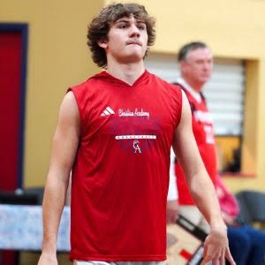 PalmettoPrideBB's tweet photo. 6’1 G Ayden Leith (‘28) scored 35 points and game winner in Carver Bay this afternoon.
Final: 47-45
#ThePrideWay #Forever45 https://t.co/7mosryia8M