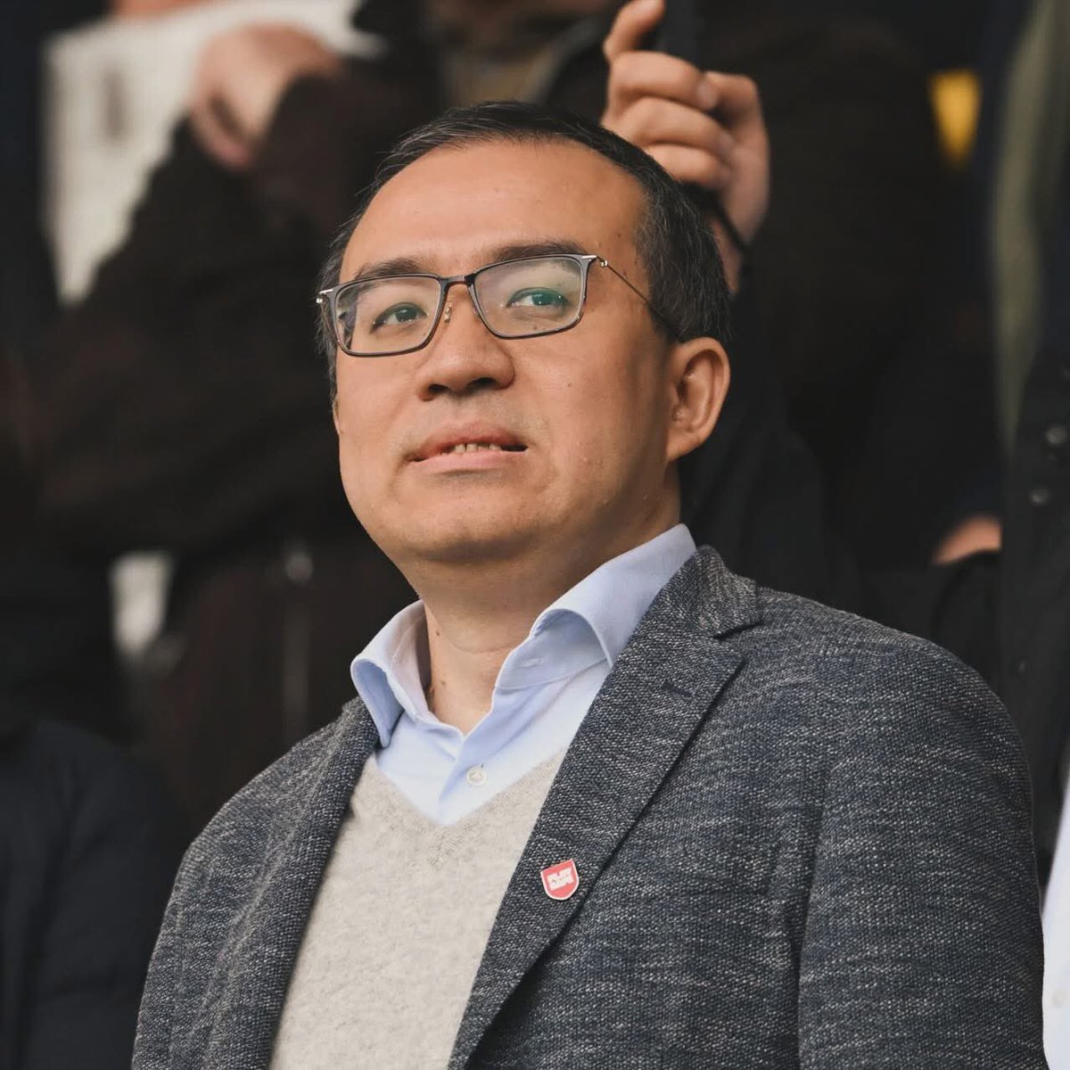 TalkingWolves's tweet image. 😳 🚨 Jeff Shi has LEFT Wolves.

Fosun's Nathan Shi (no relation to Jeff Shi) has taken over in the interim whilst the club look for a replacement.

HUGE news.

📰 @LiamKeen_Star | #WWFC