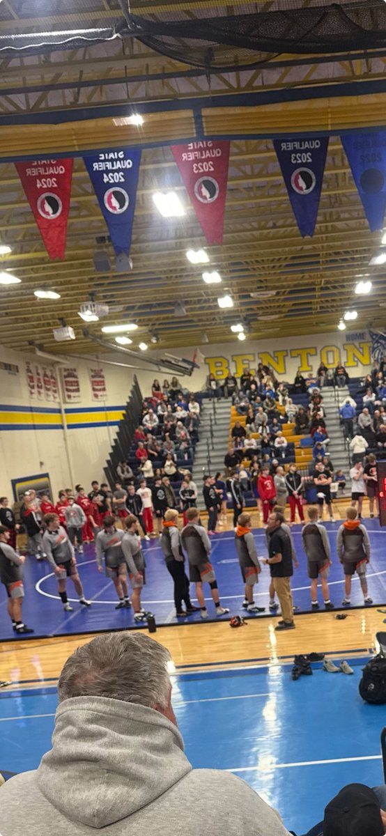 HashTagCoach's tweet image. ⁦@WHS_Wrestling⁩ with a couple of wamac dual wins last night at Benton. Our young team is slowly getting better. One more tournament tomorrow then Xmas break. Let’s finish strong