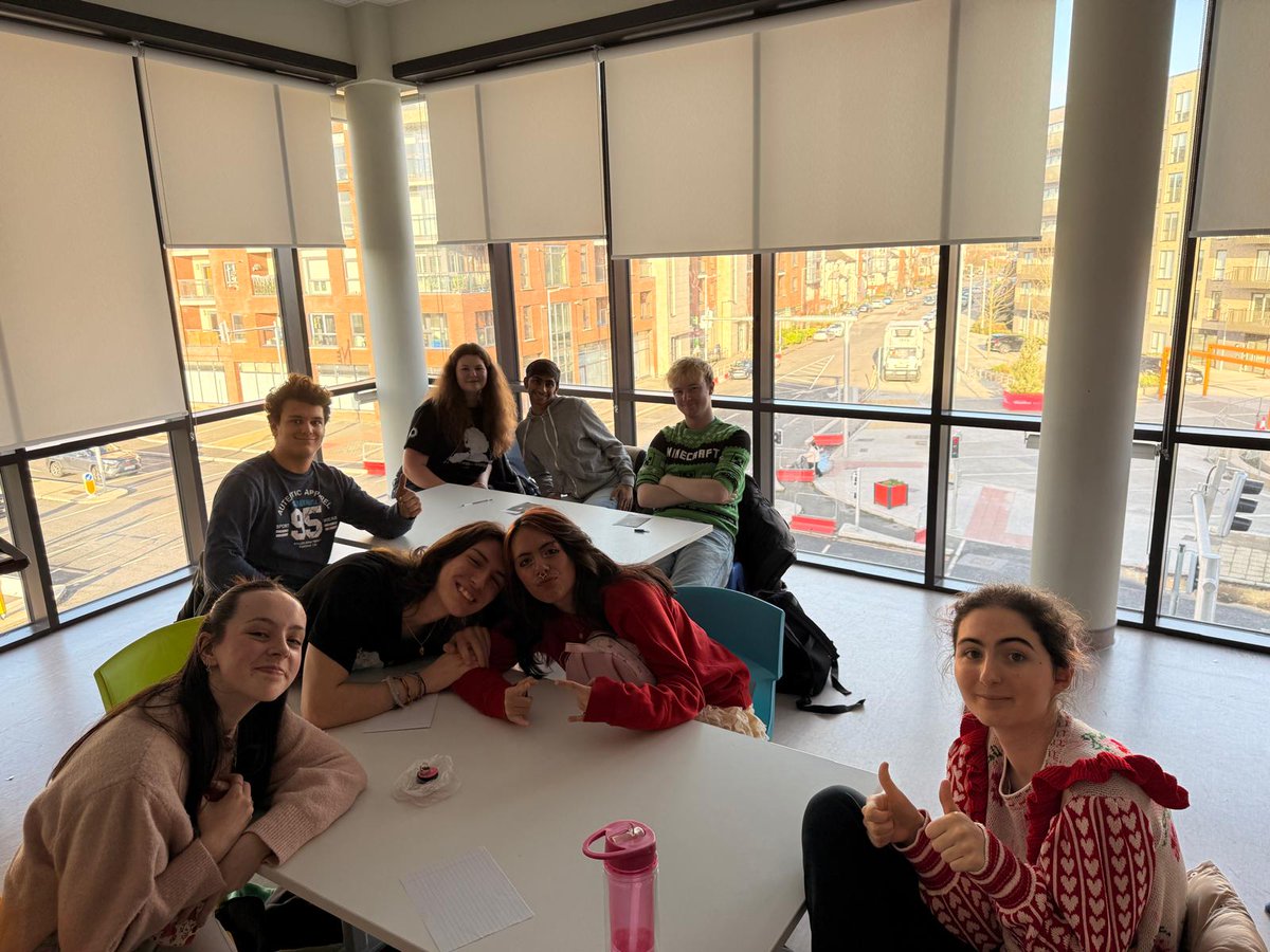 Looking after our 6th years this week with a breakfast morning earlier in the week and a quiz today to finish off 2025. Thanks to their year leader Andrew and tutors Lucy and Aida